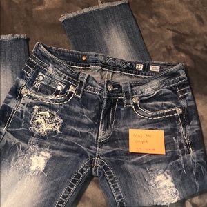 Miss Me cropped jeans!